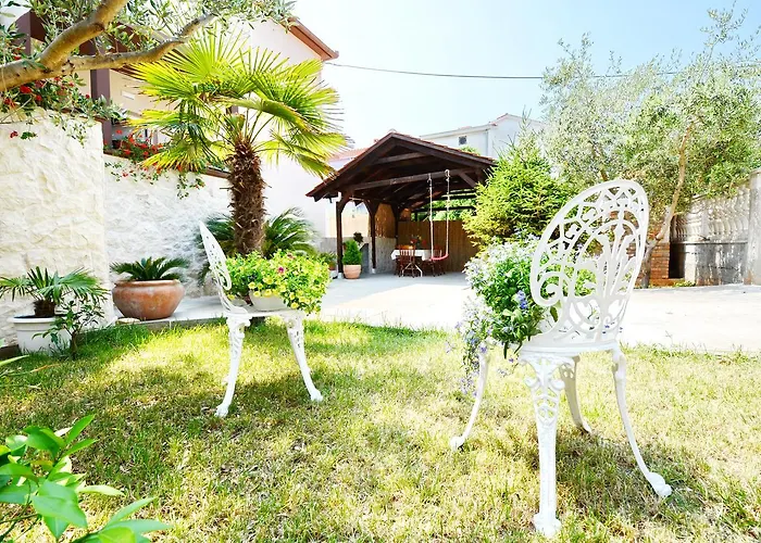 Apartamento Gabi 1 *