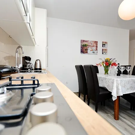 Gabi 1 Apartman *